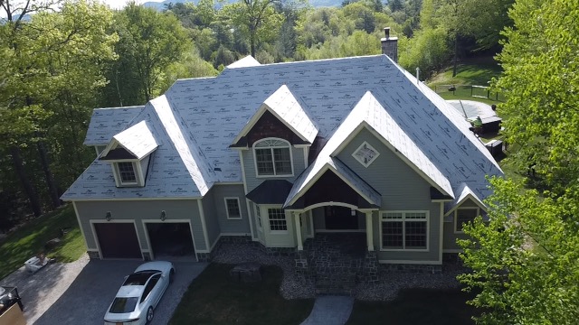 Emergency Roofing Contractor in Albany