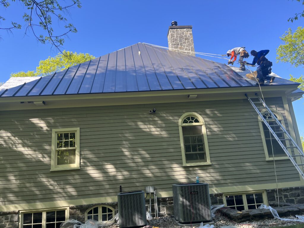 Who Offers the Best Warranty on Residential Roof Repair Services Near Me?